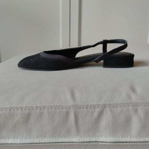 Black "Suede" low-heel slingback pumps NWOT, size 9 fits small - Picture 6 of 13